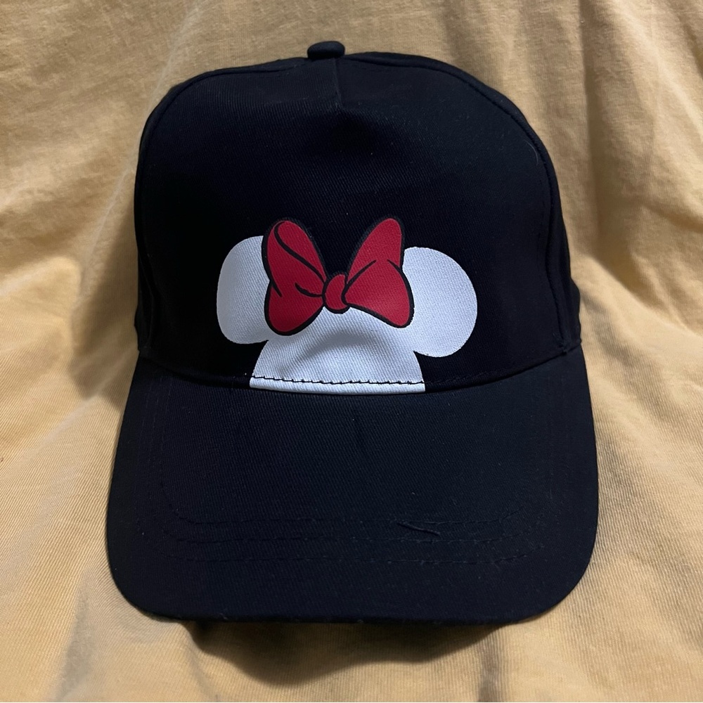 Disney Minnie Mouse Black Hat